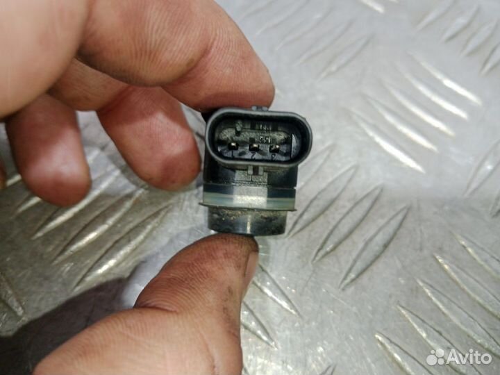 Б/У Датчик парковки Land Rover#001