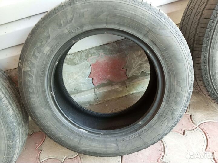 Toyo Open Country U/T 265/65 R17