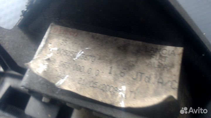 Вентилятор радиатора Alfa Romeo MiTo, 2009