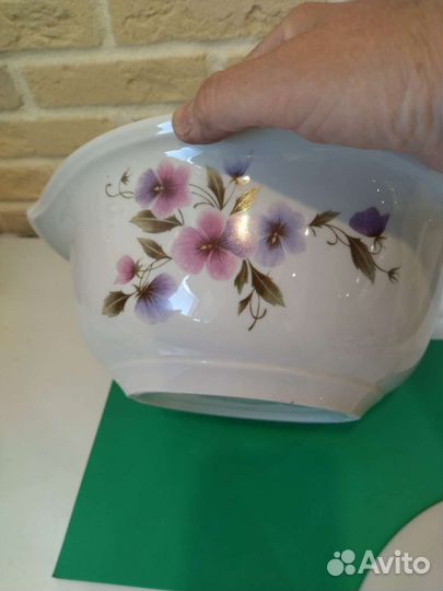 Фарфоровая супница СССР