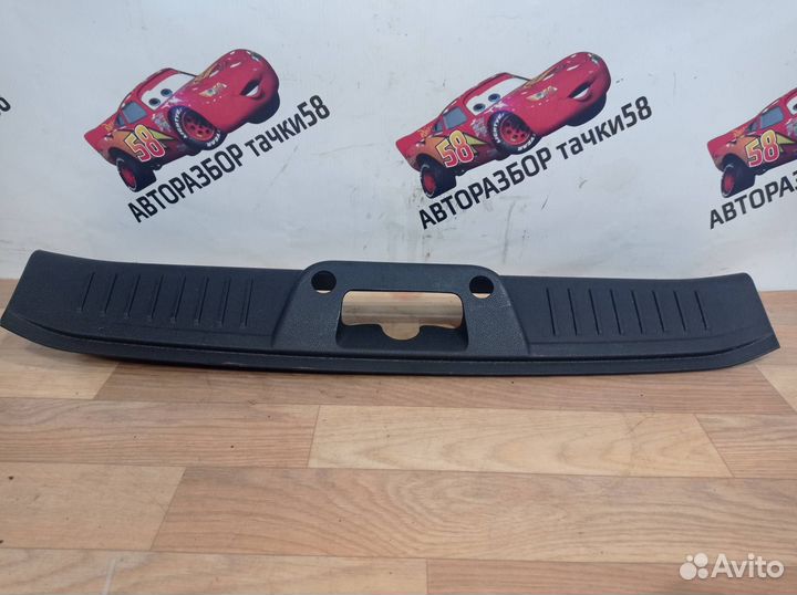 Обшивка отсека багажника Ford Fiesta 6 CB1 2011