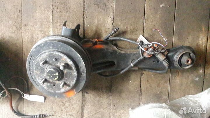 Ступицы в сборе Mitsubishi lancer 6