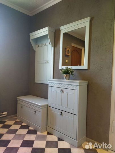 Прихожая из массива Белоруссия