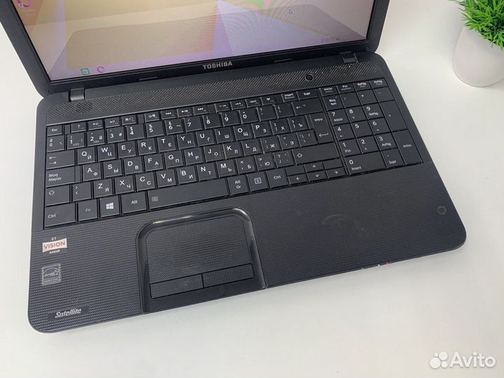 Ноутбук Toshiba