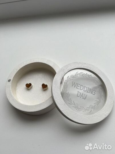 Свадебная шкатулка для обручальных колец