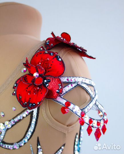 Авторский купальник для художественной гимнастики