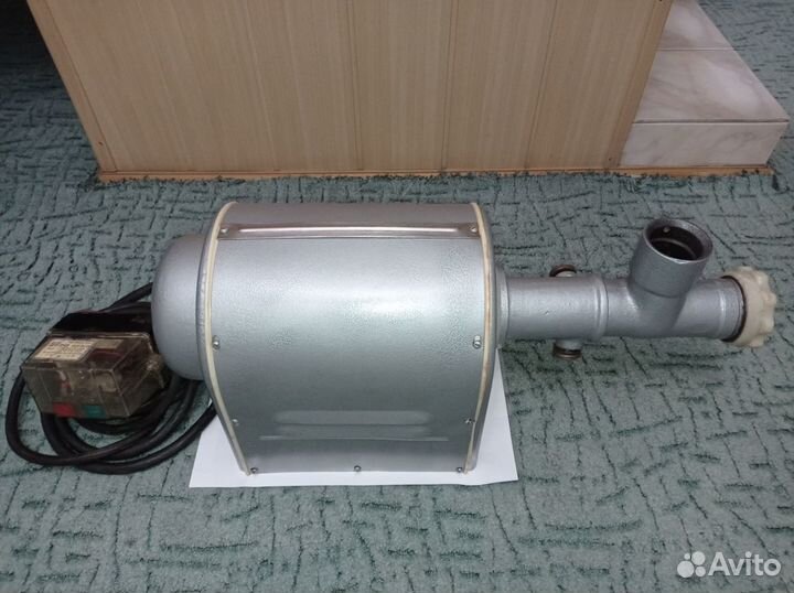 Мясорубка электрическая