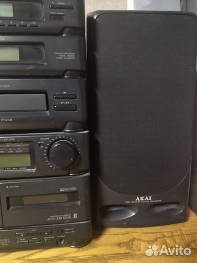 Музыкальный центр akai