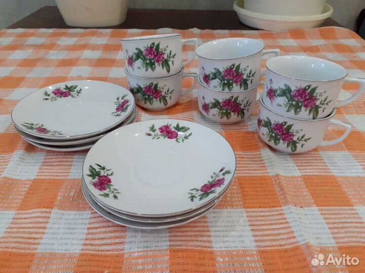 Сервизы кофейные, чайные