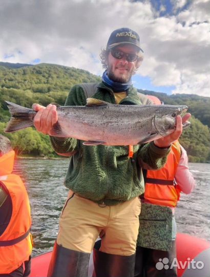 Сплав по реке Быстрая с рыбалкой. Тур по Камчатке