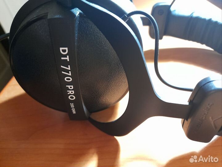 Beyerdynamic DT770 250 Ohm