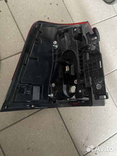 Фонарь задний правый land cruiser 200 рестайлинг