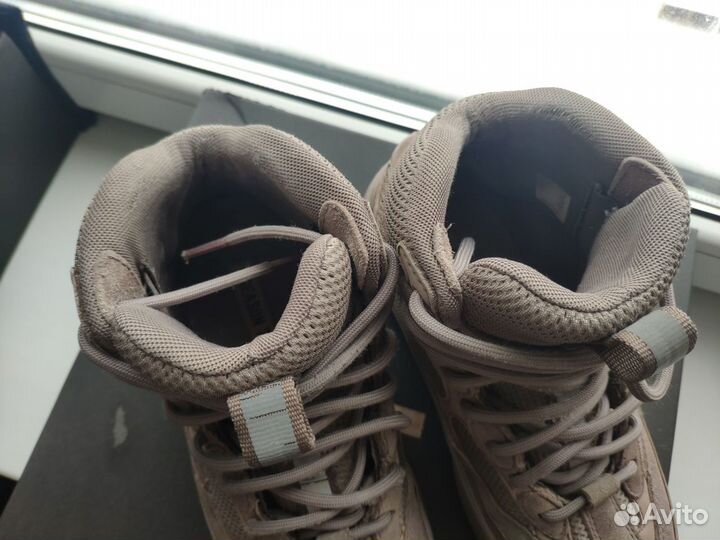 Yeezy desert boots season 7