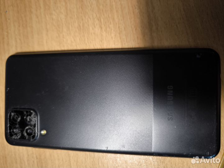 Samsung Galaxy A12, 3/64 ГБ