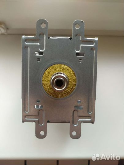 Магнетрон микроволновой печи OM75P(31)