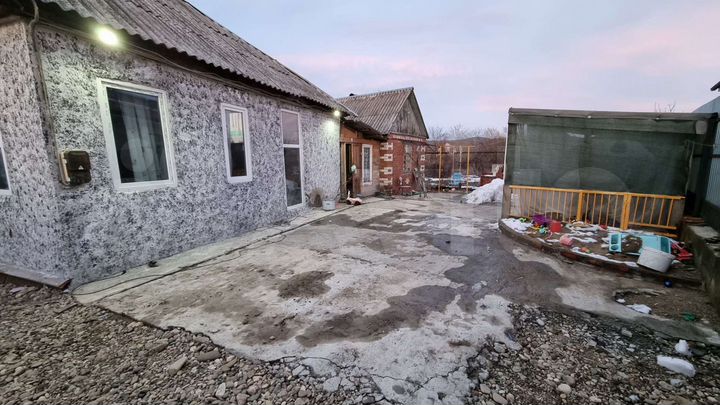 Дом 40 м² на участке 8 сот.