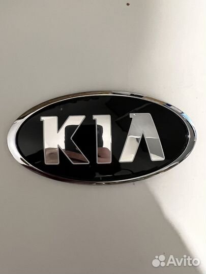 Значок капота киа рио 3