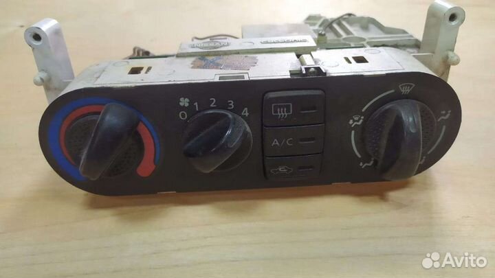 Приборная панель печки