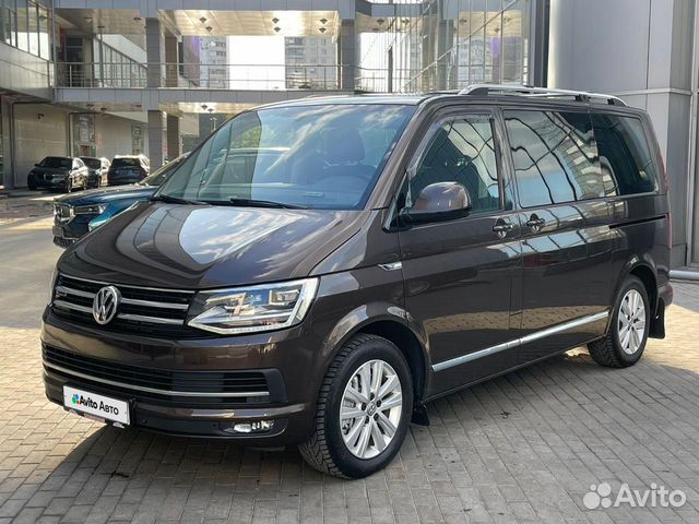 Volkswagen Multivan 2.0 AMT, 2018, 88 530 км с пробегом, цена 5100000 руб.