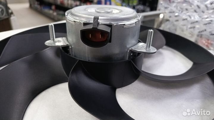 Вентилятор охлаждения с мотором 1118-2123 hofer