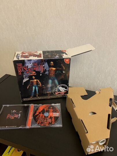 Световой пистолет Dremcast House of The Dead 2