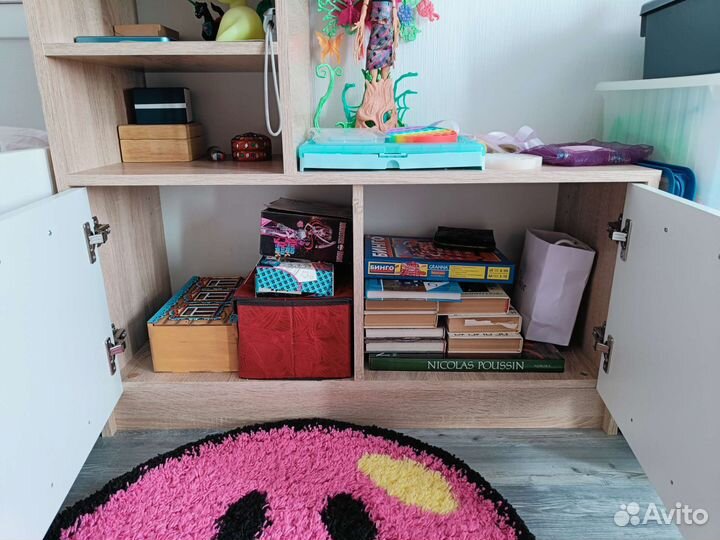 Тумба прикроватная или в коридор