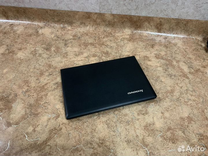 Современный Ноутбук Lenovo 4 ядра,8GB RAM,SSD 240G