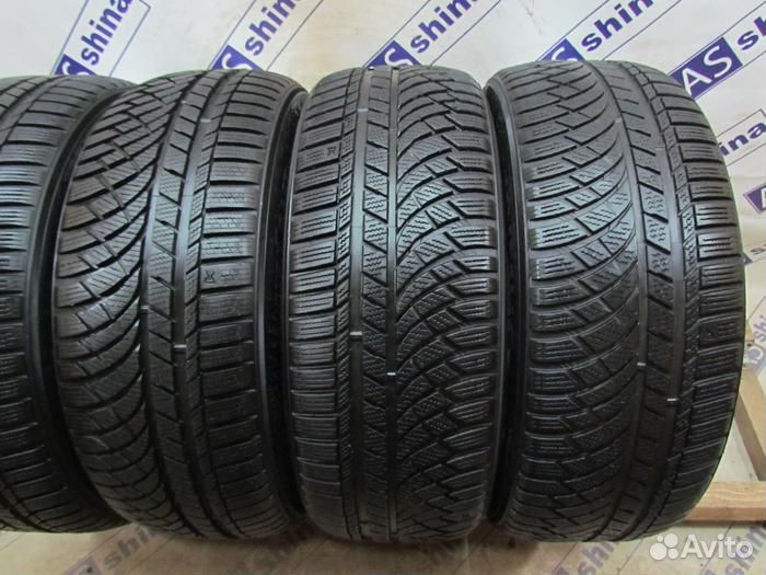 Kumho WinterCraft WP72 235/55 R17 98L