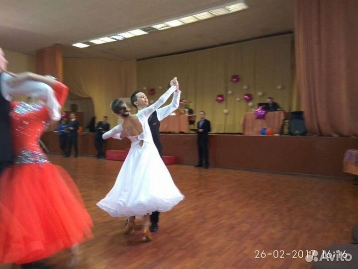 Платье для танцев