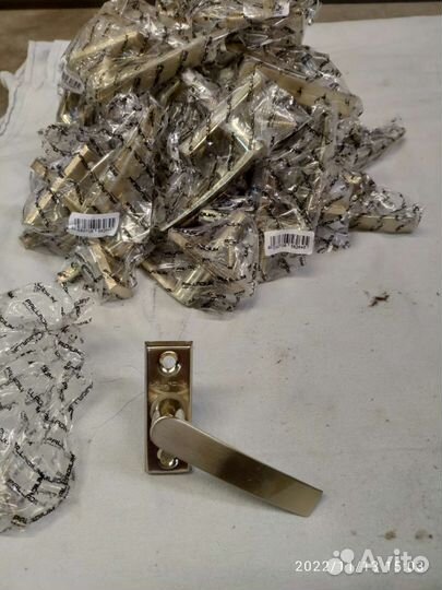 Ручка оконная для деревянных рам palladium