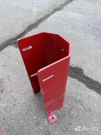 Защита стоек стеллажа