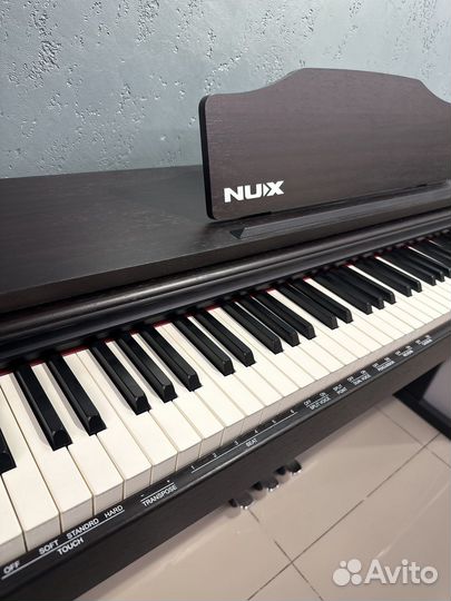 NUX WK 400 Цифровое фортепиано (для обучения)