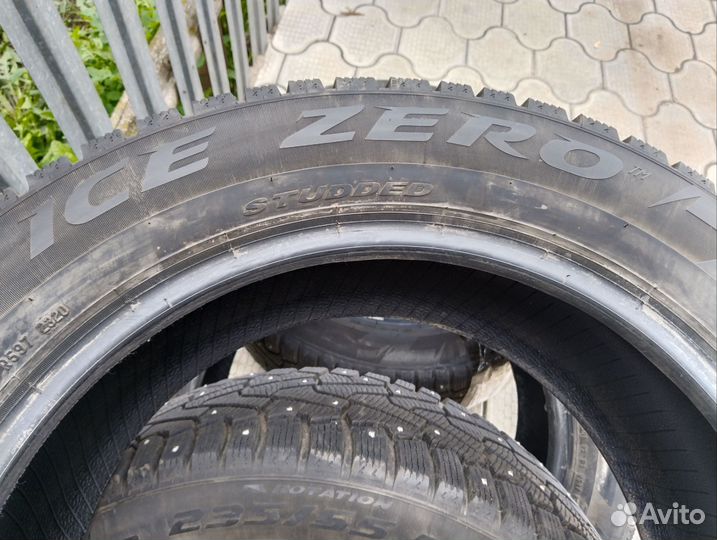 Pirelli Ice Zero 235/55 R18 104T