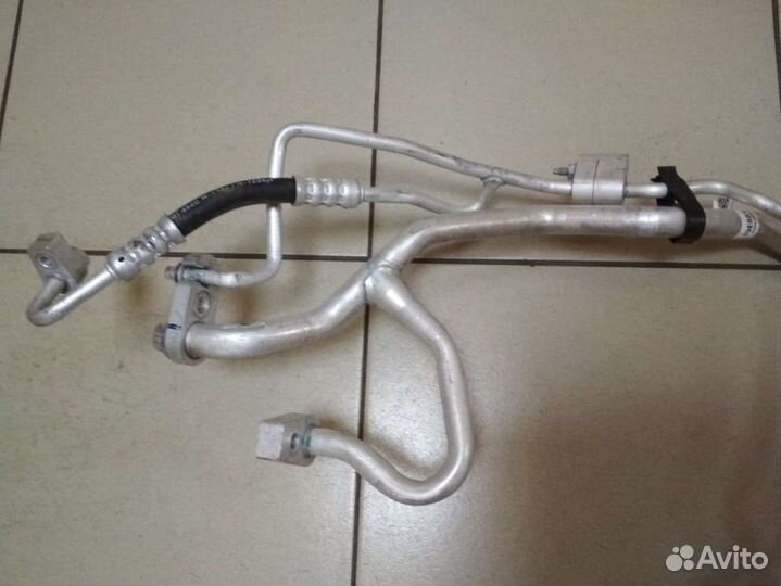 Трубка кондиционера, Ford Explorer 6 2021