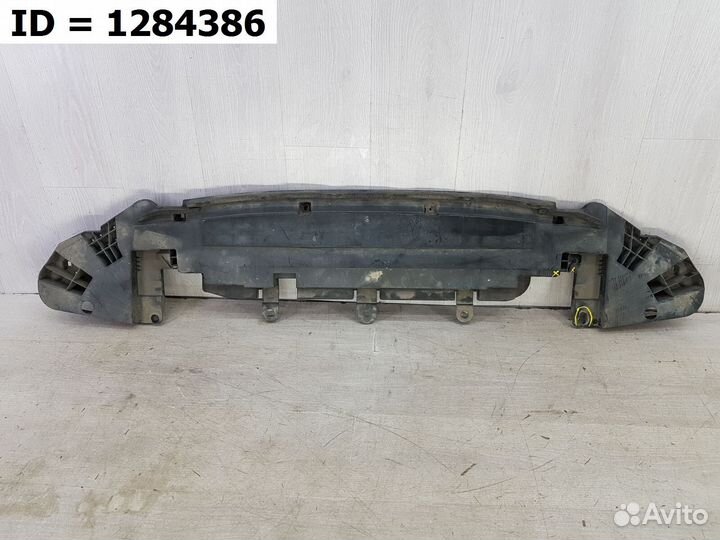 Пыльник бампера передний Toyota Camry XV70 2017