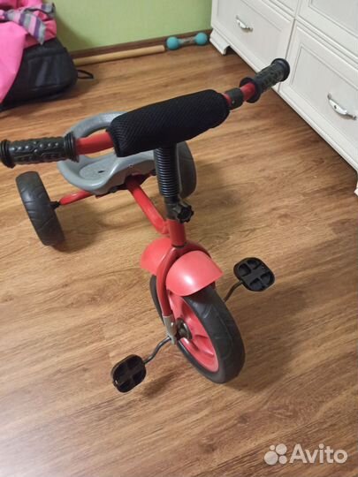 Трехколесный велосипед