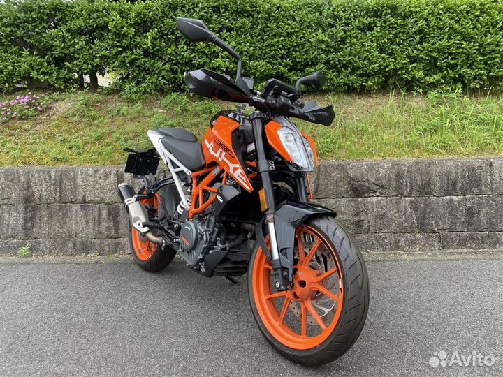 KTM 390 duke