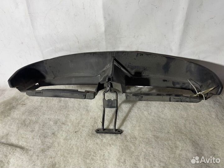 Воздуховод радиатора Bmw 3-Series E90 N52B25A 2005