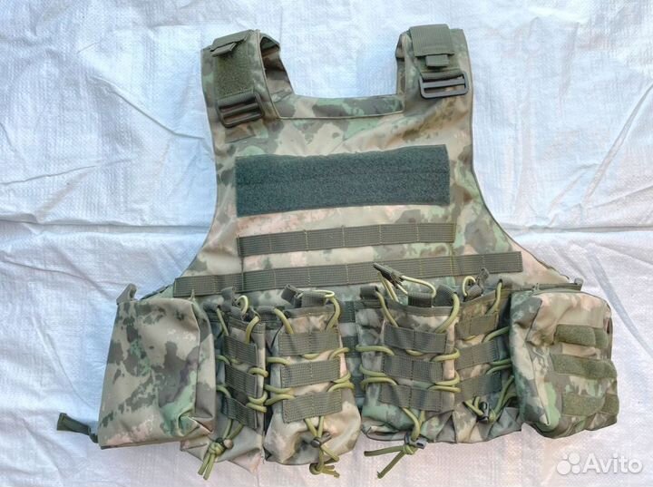 Бронежилет с плитами