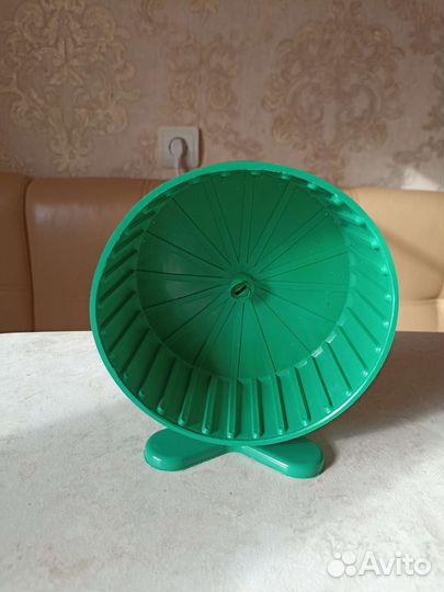 Колесо, домик для хомяков