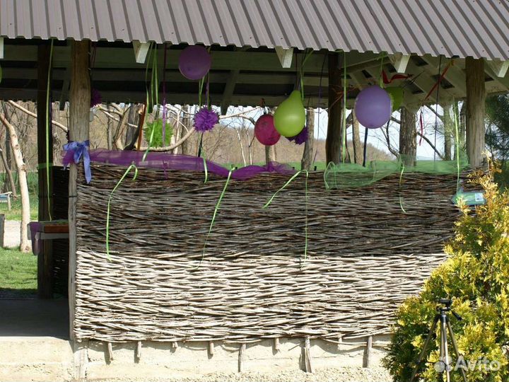 Помощник декоратора или флориста