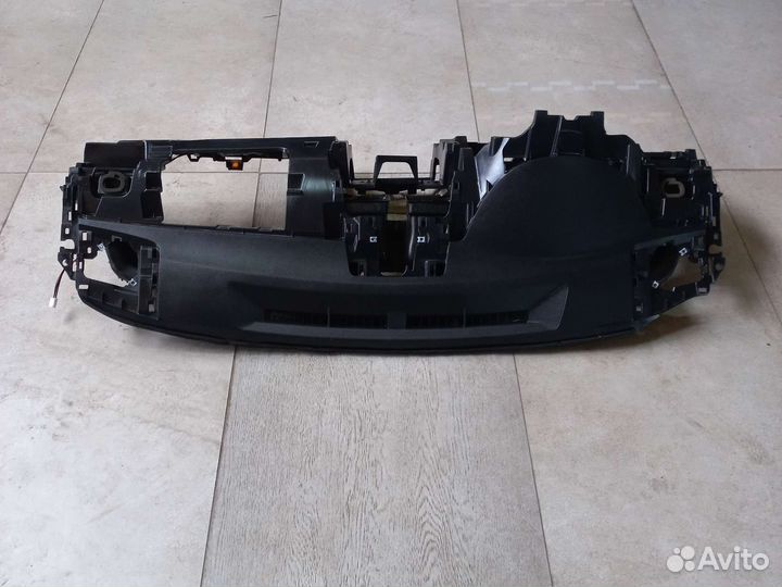 Торпедо переднее Toyota Camry V55 V50 2011-2018