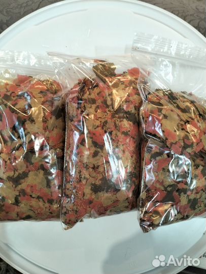 Корм для аквариумных рыбок, хлопья