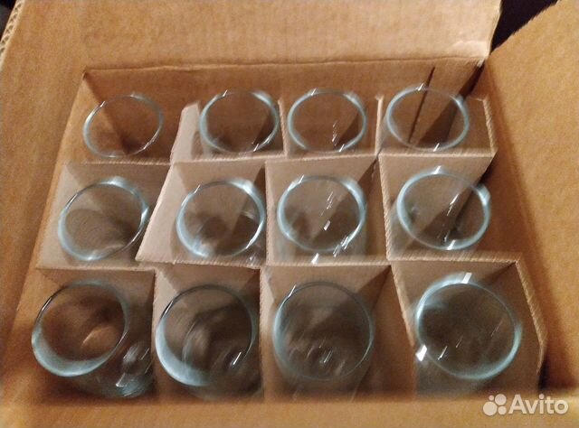 Бокалы для шампанского новые