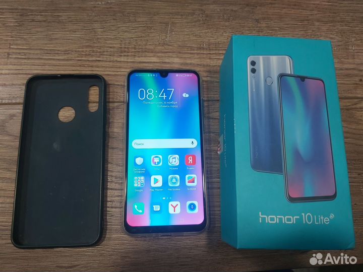 HONOR 10 Lite, 3/32 ГБ