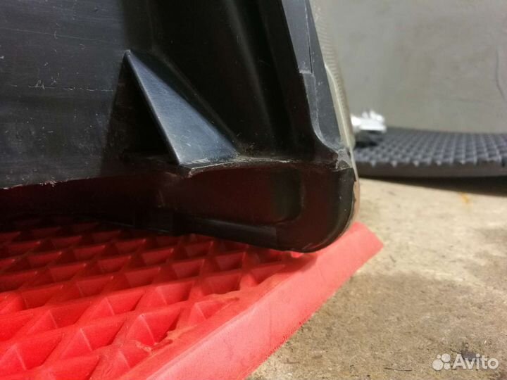 Фара левая Toyota Land cruiser 100