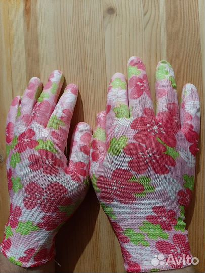 Перчатки садовые