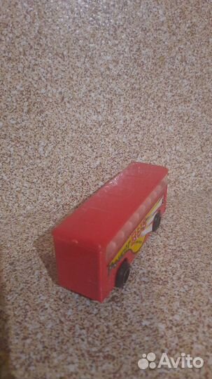 Игрушка автобус