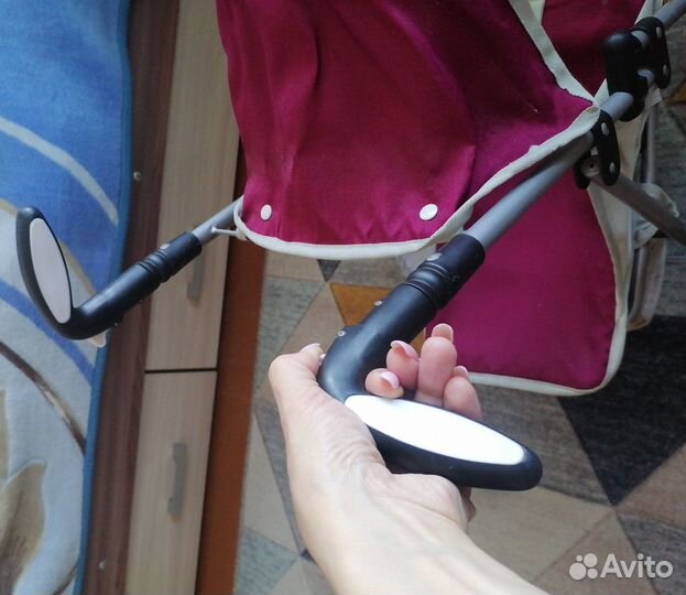 Коляска для кукол