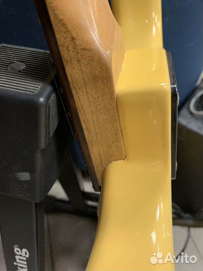 Электро-гитара Ashtone с комбоусилителем Killer